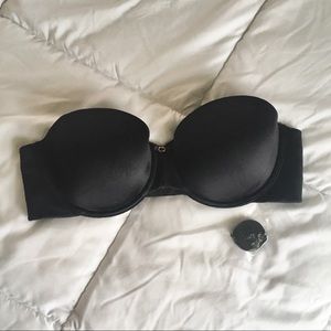 EUC Vanity Fair Black Strapless Bra